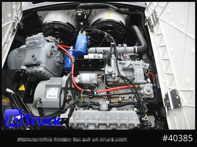 Auflieger KRONE SD, Carrier 1950, Rolltor FRC Tiefkühl