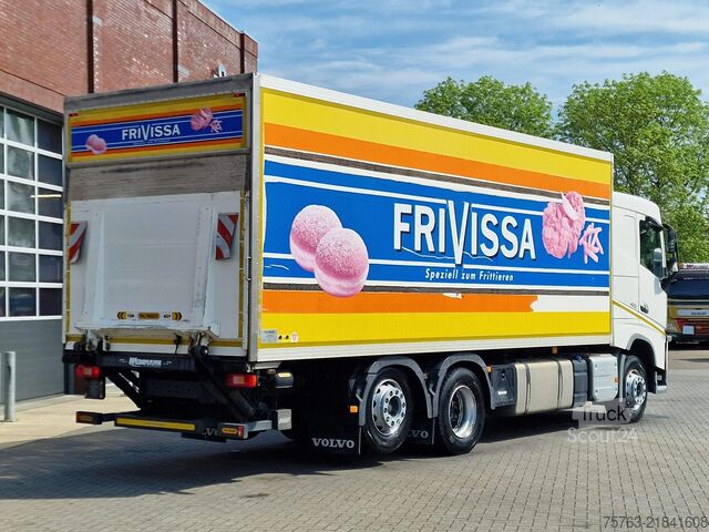 Walizka Volvo FH 13.420 6x2 - Box - Loadlift - Manual gearbox...