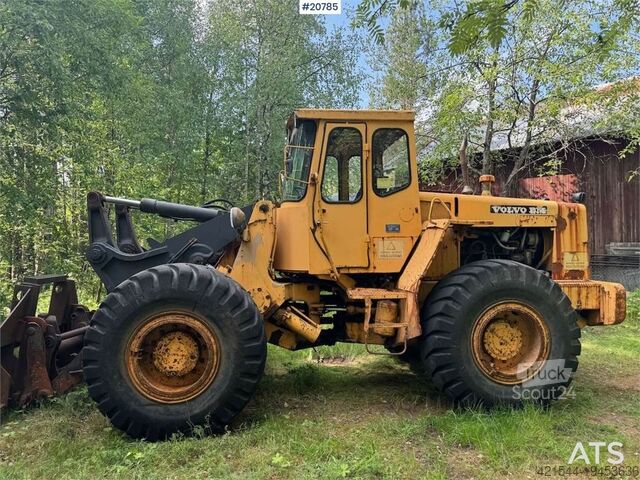Încărcător pe roți Volvo LM846 Wheel loader w/ bucket and pallet forks