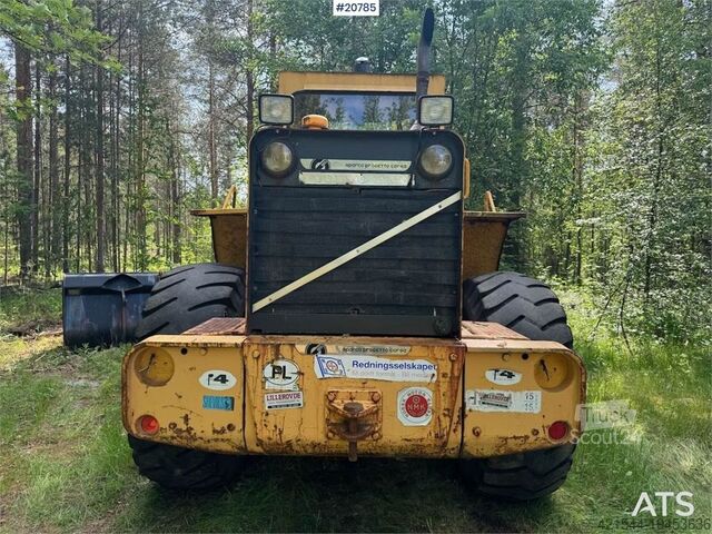 Încărcător pe roți Volvo LM846 Wheel loader w/ bucket and pallet forks