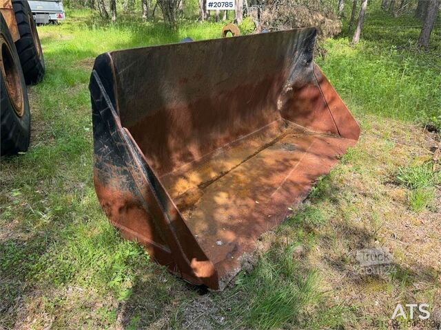 Încărcător pe roți Volvo LM846 Wheel loader w/ bucket and pallet forks