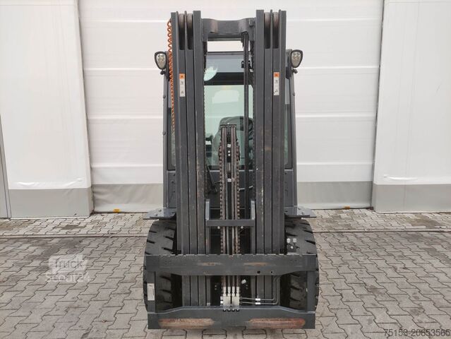Dieselstapler Doosan D35C-9