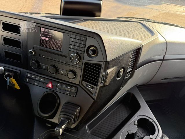 Tovornjak za prevoz pijač MERCEDES-BENZ ANTOS 2540 L Getränkekoffer 7,40 m LBW 2 T*LENK