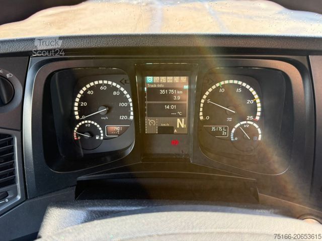 Tovornjak za prevoz pijač MERCEDES-BENZ ANTOS 2540 L Getränkekoffer 7,40 m LBW 2 T*LENK