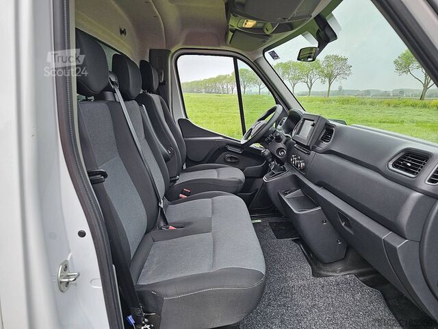 куфар RENAULT MASTER 2.3 Bakwagen Laadklep!