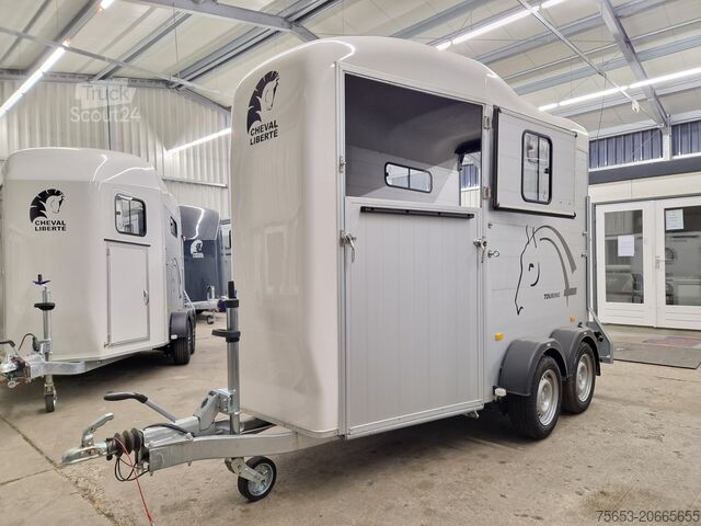 Hestetrailer Cheval Liberté Touring One single Horse Trailer Frontexit 1600kg Pullman brandnew