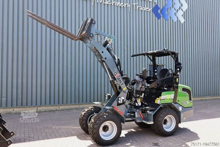 Kolesový nakladač GiANT G2700E 100% Electric - Zero Emissions, Lithium-Iro
