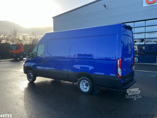 Siurbimo transporto priemonė Iveco Daily 35C18 RIONED hogedrukwater installatie