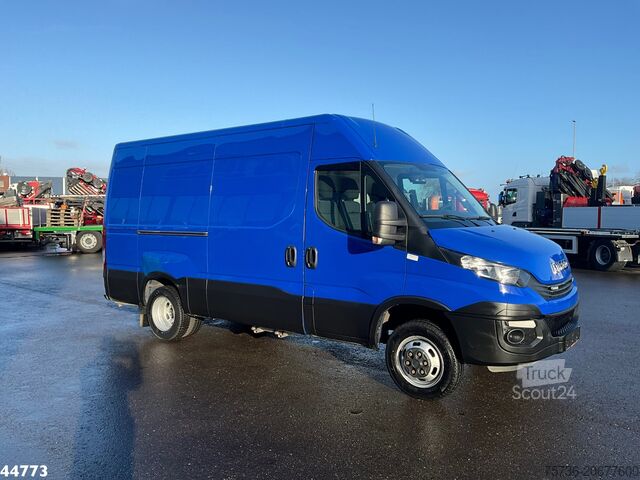 Siurbimo transporto priemonė Iveco Daily 35C18 RIONED hogedrukwater installatie