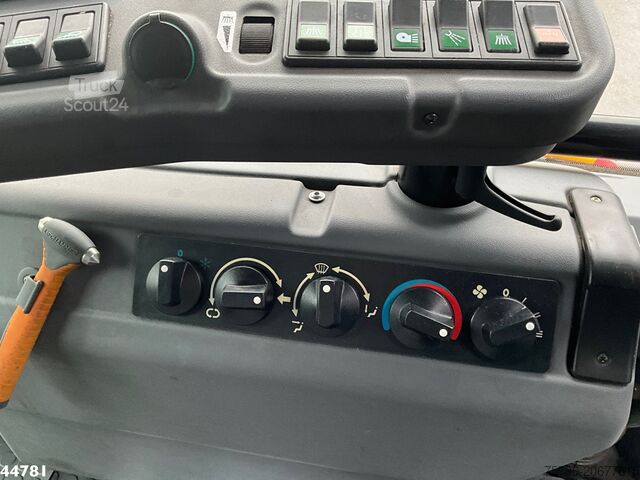 Kehrmaschine Ravo 540 CD Euro 6 with 3-rd brush