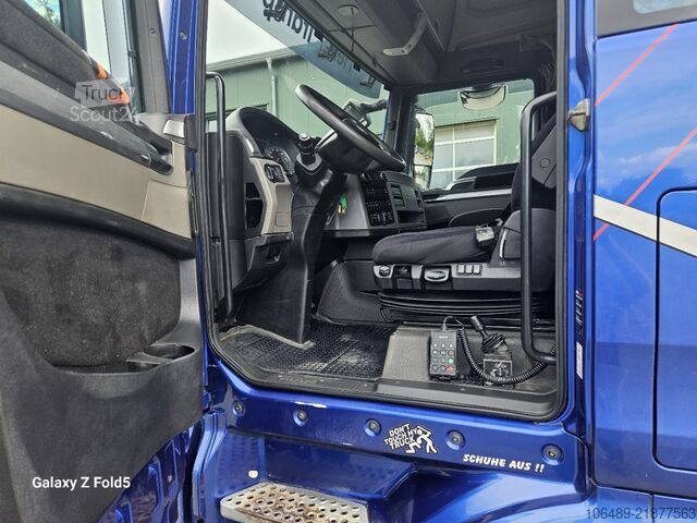 Tractora standard MAN TGX 18.520 Retarder