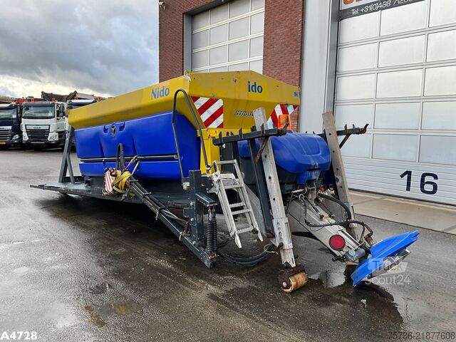 Chariot d'épandage Nido STRATOS 5m³ zoutstrooier