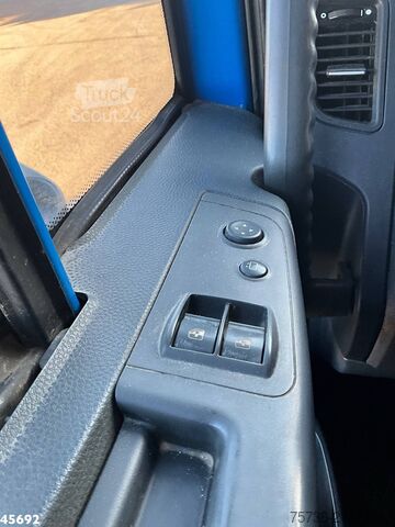 Laadplatform Iveco ML150E25 Euro 6 Full steel