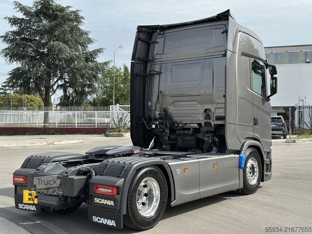 وحدة جرار قياسية SCANIA 770S FULL PNEUMATIC