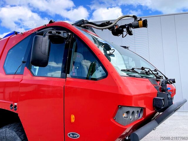 AIRCRAFT RESCUE & FIRE FIGHTING VEHICLE E-One Flugfeldlöschfahrzeug ARFF TITAN HPR 8x8