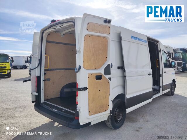 سيارة نقل VOLKSWAGEN CRAFTER 35 - 2.0