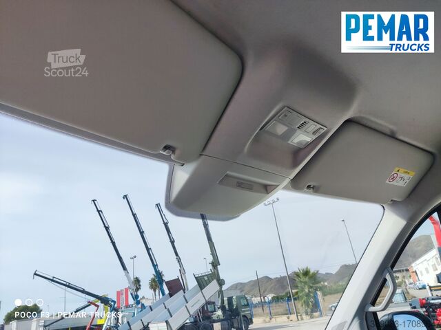 سيارة نقل VOLKSWAGEN CRAFTER 35 - 2.0