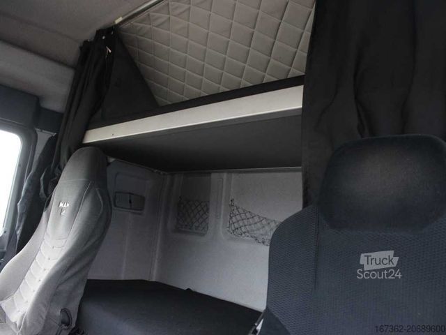 Refrigerated truck MAN TGX 18.440, EURO 5, TAIL LIFT, CARRIER SUPRA 850