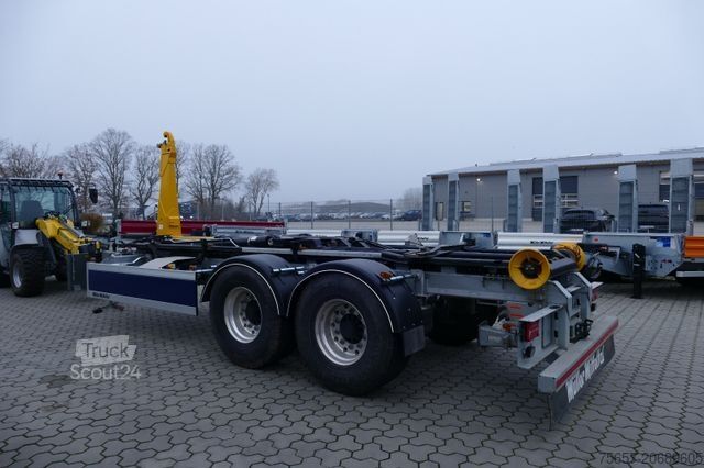 Trīspusējā pašizgāzēja piekabe MÜLLER-MITTELTAL 20 to. Tandem Haken-Containeranhänger