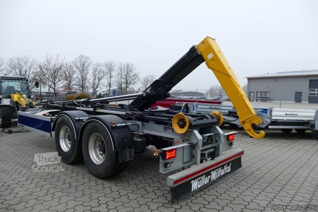 Trīspusējā pašizgāzēja piekabe MÜLLER-MITTELTAL 20 to. Tandem Haken-Containeranhänger