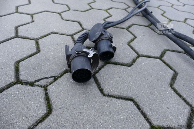 Šasijas piekabe MÜLLER-MITTELTAL 20 to. Tandem Haken-Containeranhänger