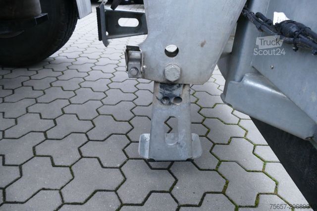 Šasijas piekabe MÜLLER-MITTELTAL 20 to. Tandem Haken-Containeranhänger