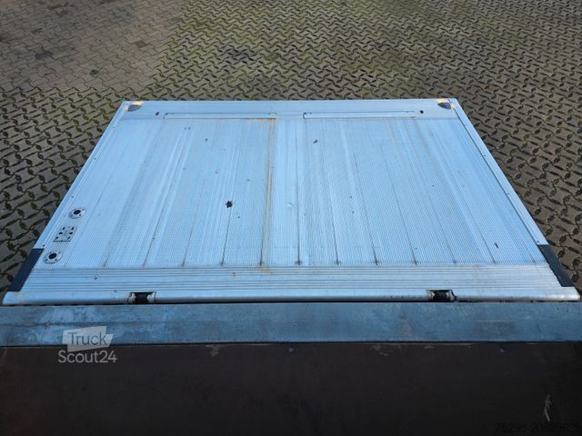 Skåpbil IVECO Eurocargo 75-190 / Ladebordwand / 6D