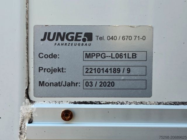 Skåpbil IVECO Eurocargo 75-190 / Ladebordwand / 6D