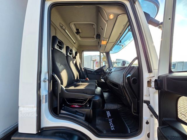 Skåpbil IVECO Eurocargo 75-190 / Ladebordwand / 6D