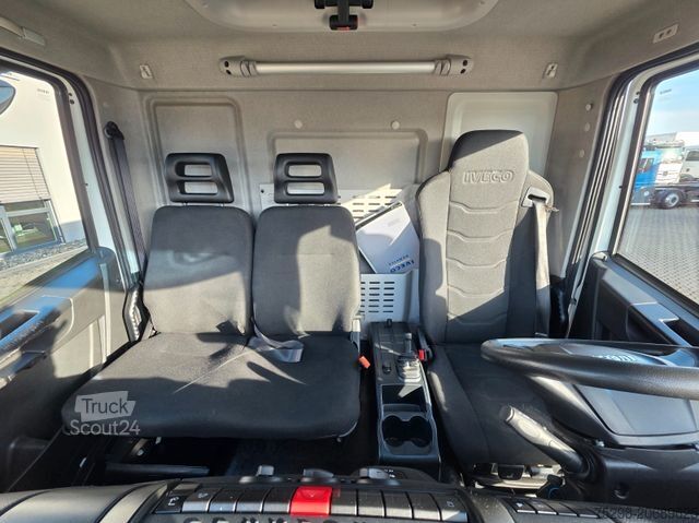 Skåpbil IVECO Eurocargo 75-190 / Ladebordwand / 6D