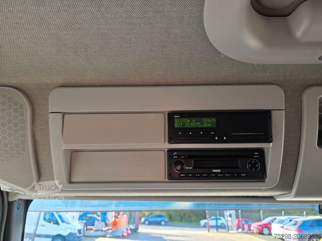 Skåpbil IVECO Eurocargo 75-190 / Ladebordwand / 6D