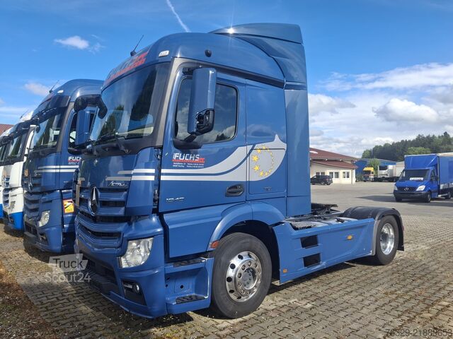 Trattore stradale standard Mercedes-Benz Actros 1846