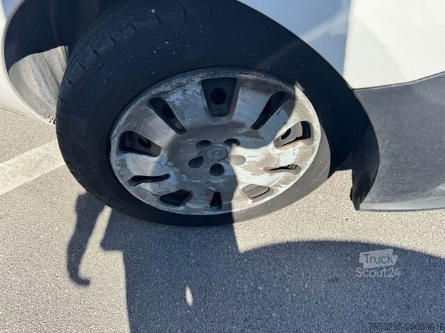 Speciální nákladní automobil FIAT Doblò