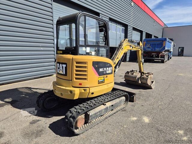  Caterpillar 302.7D