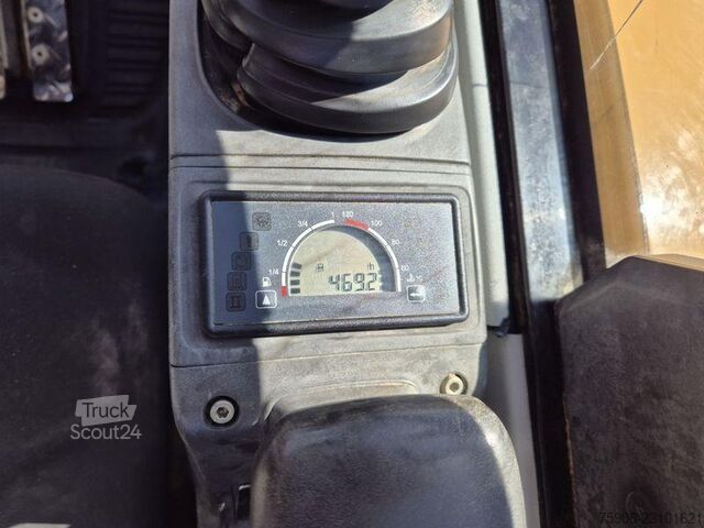  Caterpillar 302.7D