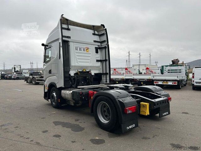  Iveco S-WAY