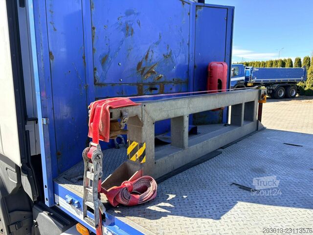 Reboque com plataforma rebaixada HUMBAUR ELBO EN04 P Tieflader 3 Achse