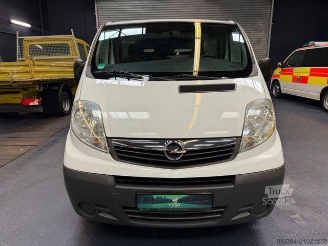 Slēgtais furgons OPEL Vivaro Kasten/Kombi L1H1 TÜV NEU 2.Hand