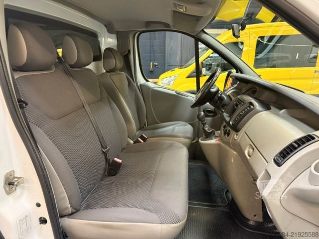 Slēgtais furgons OPEL Vivaro Kasten/Kombi L1H1 TÜV NEU 2.Hand