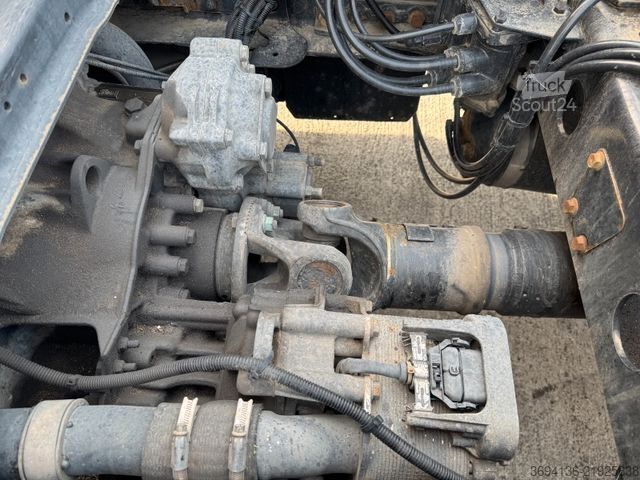 Autocamion greu MAN TGX 26.580 BLS 6x2 Retarder