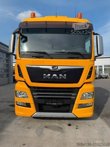 Autocamion greu MAN TGX 26.580 BLS 6x2 Retarder