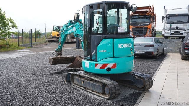Miniexcavadora KOBELCO SK28SR-6E SK28SR Minibagger 3020 Kg