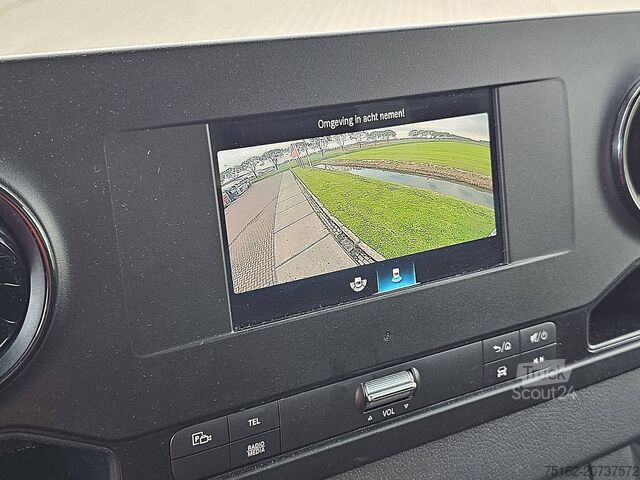 Kufr MERCEDES-BENZ SPRINTER 315 Bakwagen Laadklep!