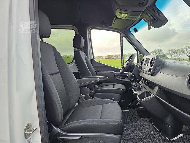Passagertransport MERCEDES-BENZ SPRINTER 317 L2H2 9-Pers + Lift !