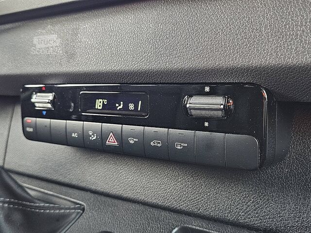 Passagertransport MERCEDES-BENZ SPRINTER 317 L2H2 9-Pers + Lift !