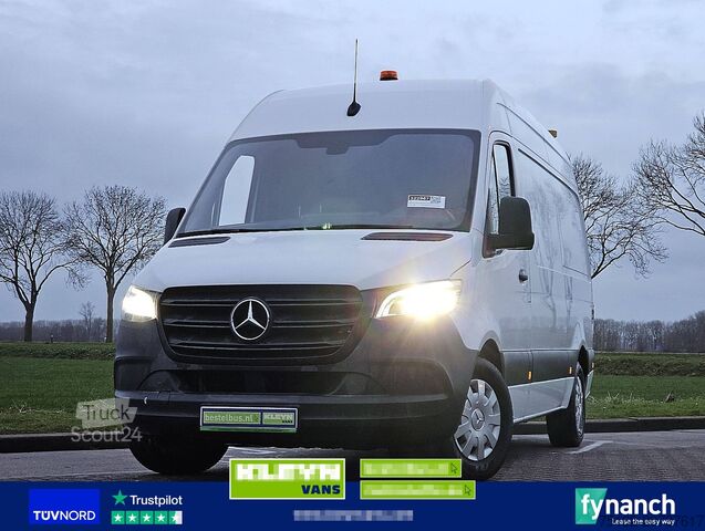 High-roof van MERCEDES-BENZ SPRINTER 315 CDI L2H2 PRO