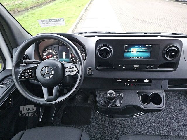 High-roof van MERCEDES-BENZ SPRINTER 315 CDI L2H2 PRO