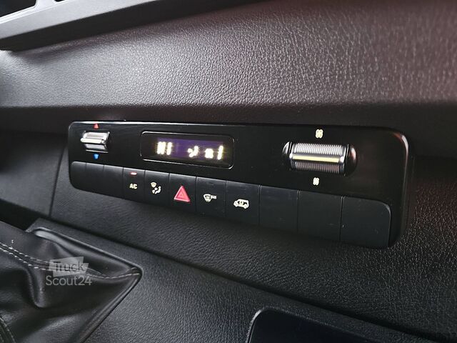 High-roof van MERCEDES-BENZ SPRINTER 315 CDI L2H2 PRO
