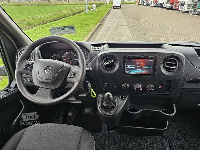Kufr RENAULT MASTER T35 ac navi EURO6