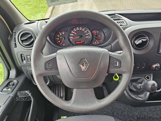 Kufr RENAULT MASTER T35 ac navi EURO6